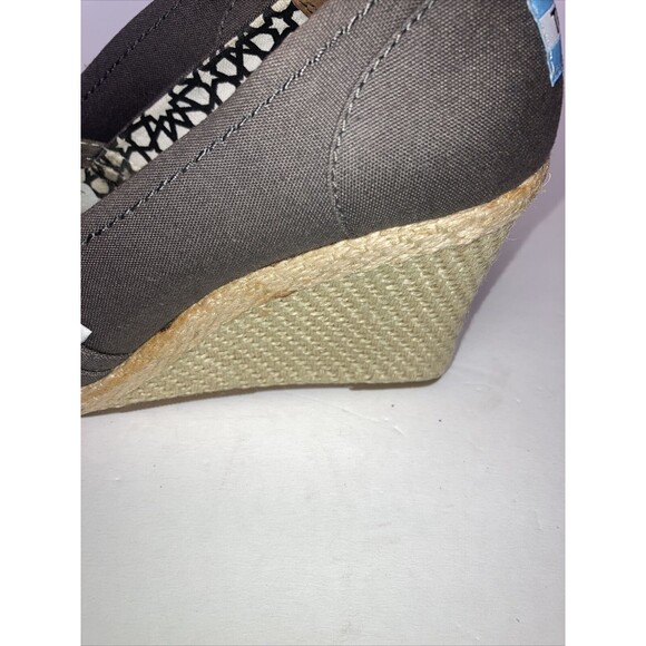 TOMS Calypso Grey Peep Toe Espadrille Wedge Canvas Sandals Heels Shoes Sz7 - Picture 5 of 10